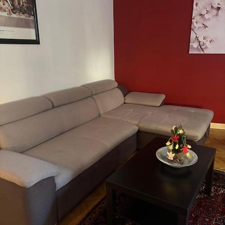 Judy And Sandor Apartmen Budapest Exteriör bild