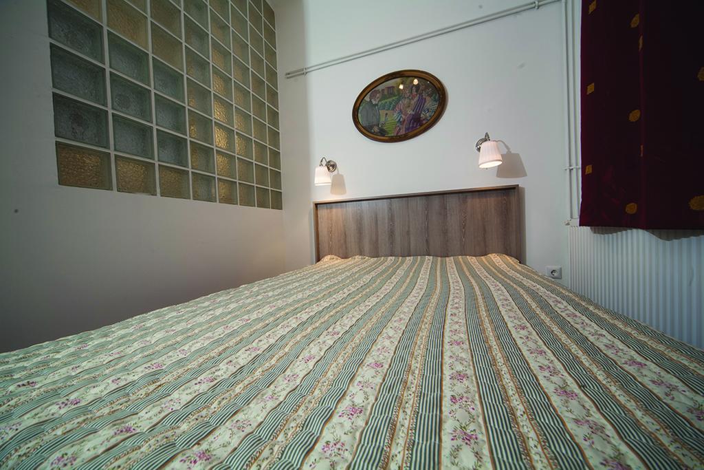 Judy And Sandor Apartmen Budapest Exteriör bild