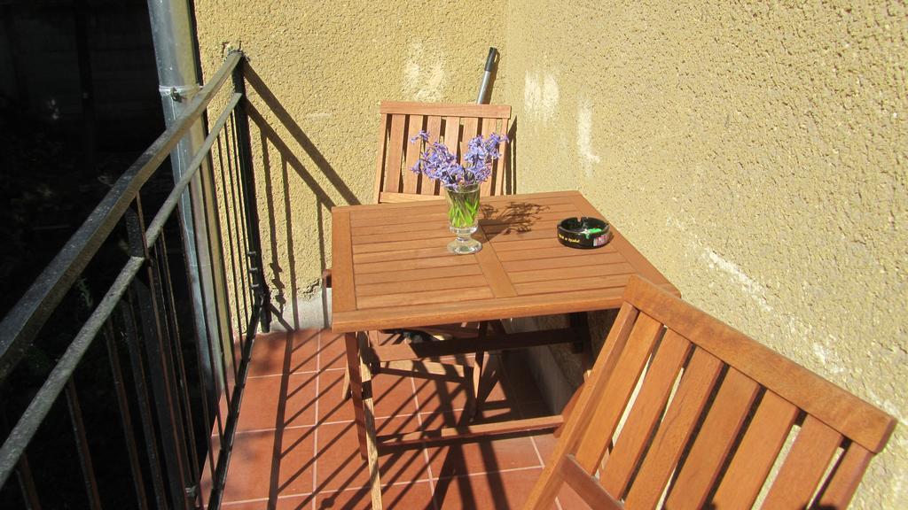 Judy And Sandor Apartmen Budapest Exteriör bild